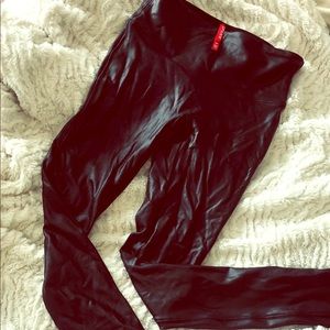 Spanks leggings